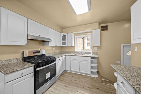 Tiny photo for 3110 W JARVIS Avenue, Chicago, IL 60645 (MLS # 12546743)