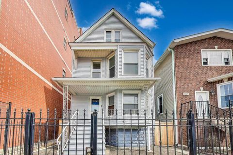 4229 N Kedzie Avenue Chicago IL 60618