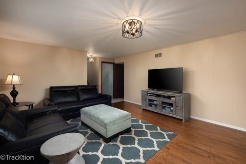 Tiny photo for 904 Weatherbee Avenue, Downers Grove, IL 60516 (MLS # 12795976)