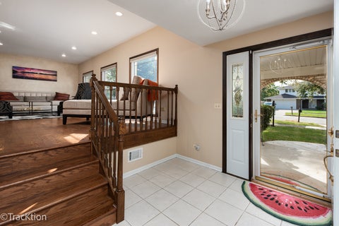 Tiny photo for 904 Weatherbee Avenue, Downers Grove, IL 60516 (MLS # 12795976)