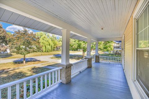 Tiny photo for 206 E Illinois Street, Mansfield, IL 61854 (MLS # 12468802)