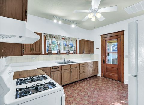 Tiny photo for 206 E Illinois Street, Mansfield, IL 61854 (MLS # 12468802)