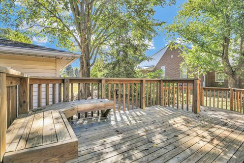 Tiny photo for 206 E Illinois Street, Mansfield, IL 61854 (MLS # 12468802)