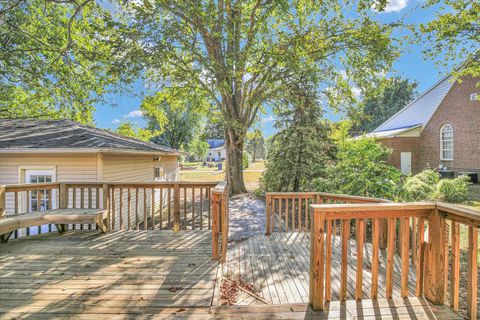 Tiny photo for 206 E Illinois Street, Mansfield, IL 61854 (MLS # 12468802)