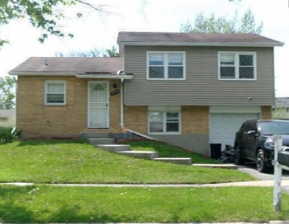 17770 COUNTRY CLUB Lane