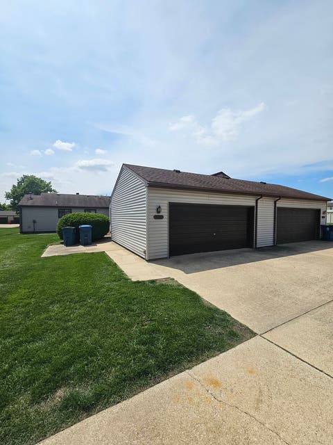 Photo of 910 Pomona Drive #910, Champaign, IL 61822 (MLS # 12654224)