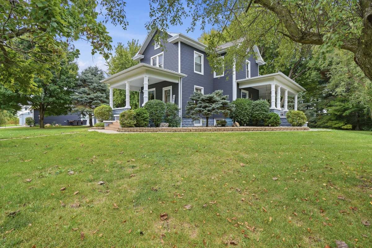 32135 E 1500 North Road