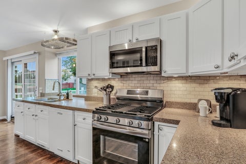 Tiny photo for 107 Acorn Court, Round Lake Beach, IL 60073 (MLS # 12774672)