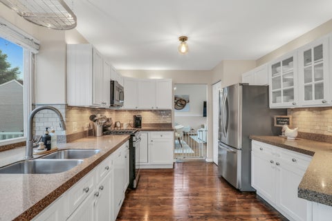 Tiny photo for 107 Acorn Court, Round Lake Beach, IL 60073 (MLS # 12774672)