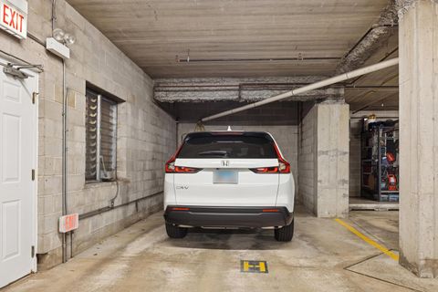 Tiny photo for 175 W BRUSH HILL Drive #404, Elmhurst, IL 60126 (MLS # 12505469)