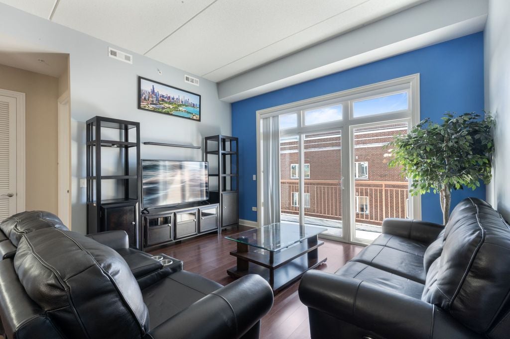 787 Graceland Avenue 501