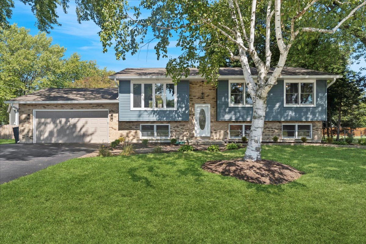 1900 Burr Oak Lane