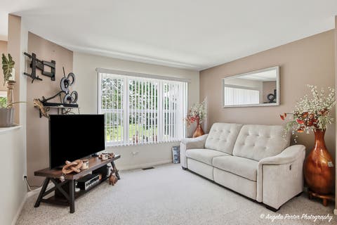 Tiny photo for 34384 N Aster Court, Round Lake Beach, IL 60073 (MLS # 12717206)