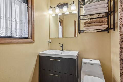 Tiny photo for 16518 Crescent Avenue #2N, Tinley Park, IL 60477 (MLS # 12652800)