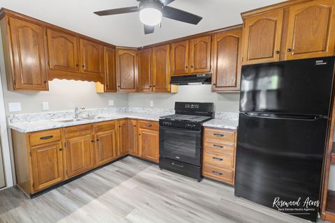 Tiny photo for 502 E 3rd Street, Herscher, IL 60941 (MLS # 12434003)