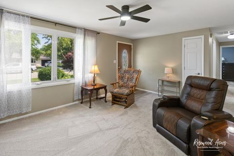 Tiny photo for 502 E 3rd Street, Herscher, IL 60941 (MLS # 12434003)