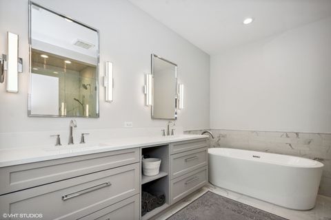Tiny photo for 1507 S Prairie Avenue, Chicago, IL 60605 (MLS # 12589495)