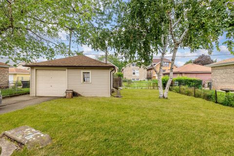 Tiny photo for 2506 Scoville Avenue, Berwyn, IL 60402 (MLS # 12482835)