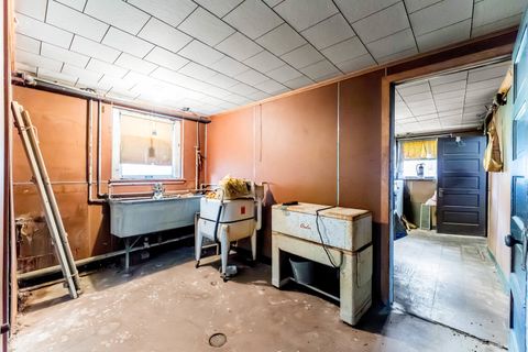 Tiny photo for 2506 Scoville Avenue, Berwyn, IL 60402 (MLS # 12482835)