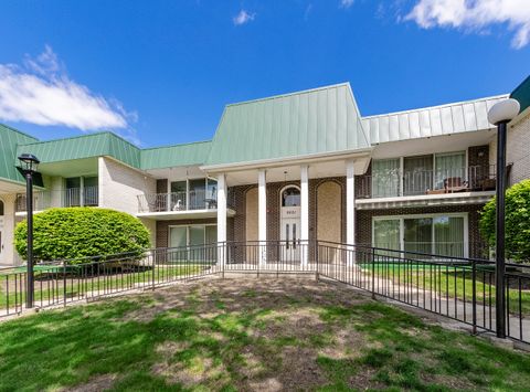 Photo of 9821 S Keeler Avenue #A, Oak Lawn, IL 60453 (MLS # 12628434)