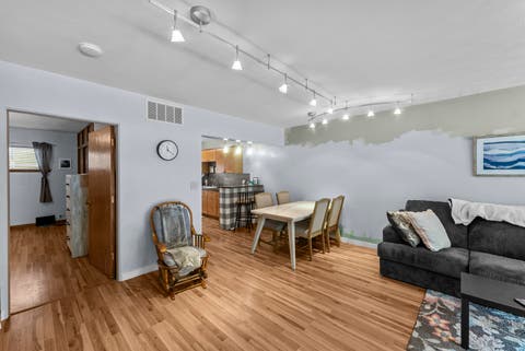 Tiny photo for 1104 Kimberly Road #504, Bettendorf, IA 52722 (MLS # 12722005)