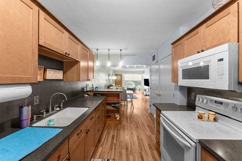 Tiny photo for 1104 Kimberly Road #504, Bettendorf, IA 52722 (MLS # 12722005)