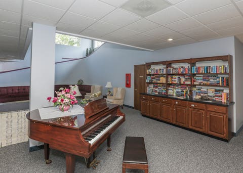 Tiny photo for 1104 Kimberly Road #504, Bettendorf, IA 52722 (MLS # 12722005)