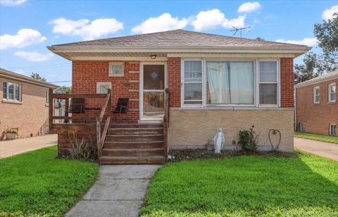 Photo of 10727 S Millard Avenue, Chicago, IL 60655 (MLS # 12738364)