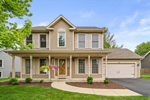 Photo of 734 Lindsay Circle, North Aurora, IL 60542 (MLS # 12642236)