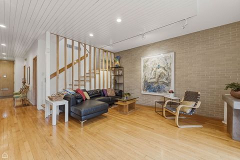 Tiny photo for 5631 S Blackstone Avenue, Chicago, IL 60637 (MLS # 12576745)