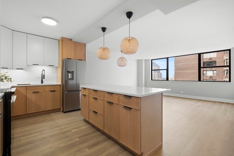 Tiny photo for 6301 N Sheridan Road #12C, Chicago, IL 60660 (MLS # 12677528)