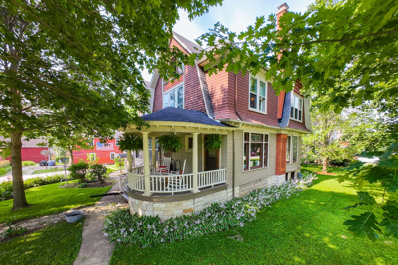 120 Elmwood Place