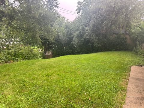 Tiny photo for 2613 N Lewis Avenue, Waukegan, IL 60087 (MLS # 12438652)