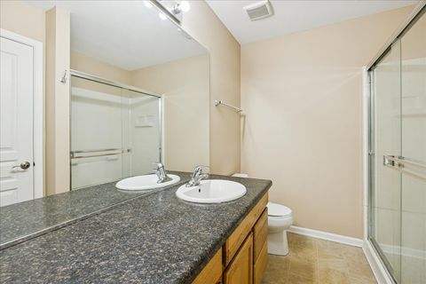 Tiny photo for 674 Pointe Drive, Crystal Lake, IL 60014 (MLS # 12394110)