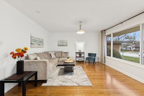 Tiny photo for 468 Joyce Court, South Holland, IL 60473 (MLS # 12585268)