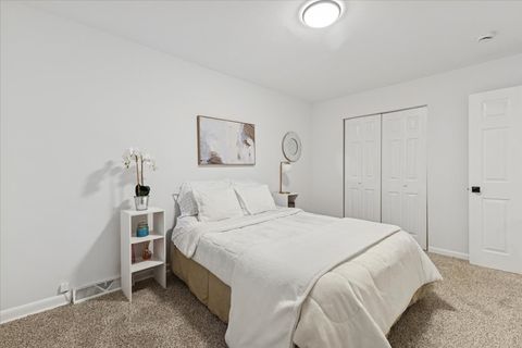 Tiny photo for 468 Joyce Court, South Holland, IL 60473 (MLS # 12585268)