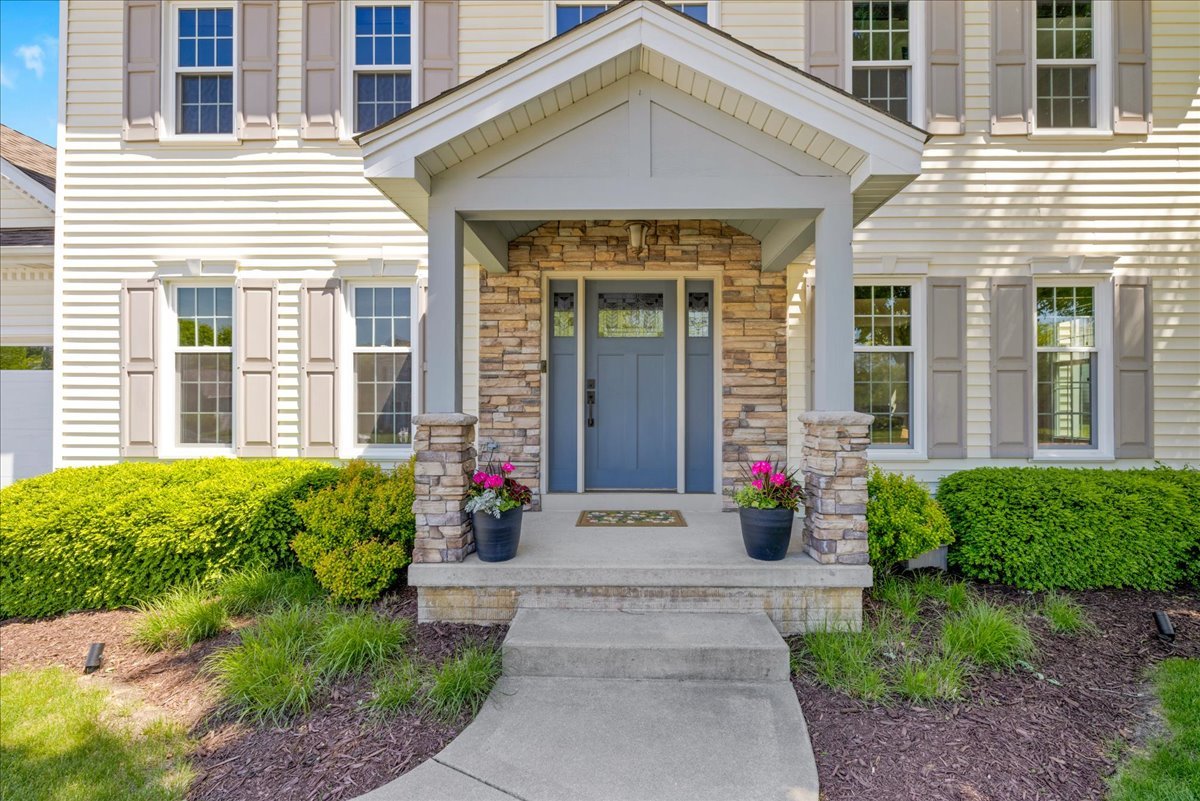 1252 Walsh Drive
