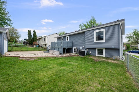 Tiny photo for 2616 Sheffield Drive, Davenport, IA 52806 (MLS # 12689094)