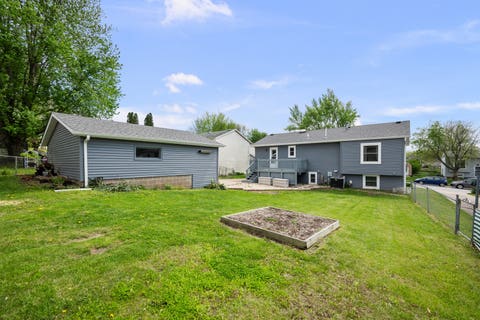 Tiny photo for 2616 Sheffield Drive, Davenport, IA 52806 (MLS # 12689094)