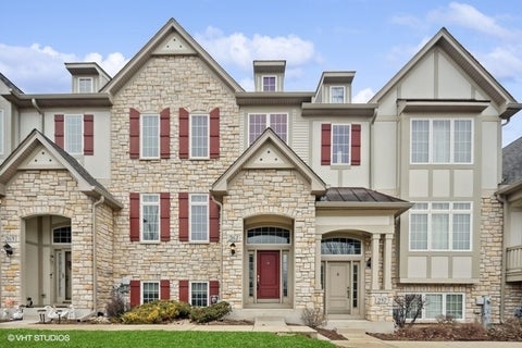 Photo of 261 Sype Drive, Carol Stream, IL 60188 (MLS # 12759263)