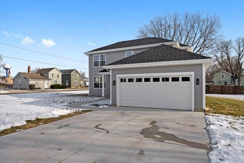 Tiny photo for 106 W Thompson Street, Harvard, IL 60033 (MLS # 12542442)