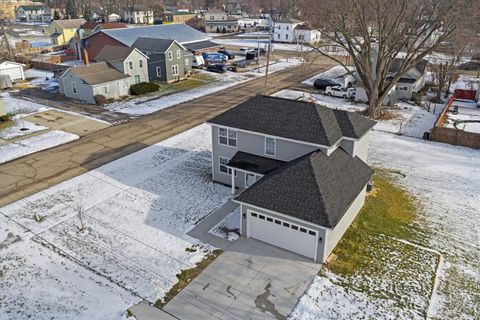 Tiny photo for 106 W Thompson Street, Harvard, IL 60033 (MLS # 12542442)