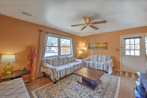 Tiny photo for 195 Mary Court #A, Bartlett, IL 60103 (MLS # 12560932)