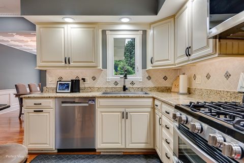 Tiny photo for 38w337 Dean Street, St. Charles, IL 60175 (MLS # 12655818)