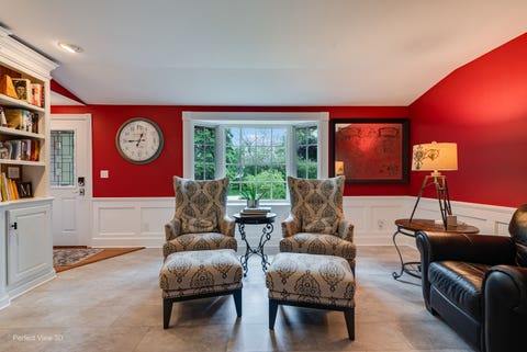Tiny photo for 38w337 Dean Street, St. Charles, IL 60175 (MLS # 12655818)