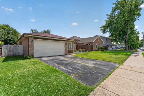 Tiny photo for 14631 Knox Avenue, Midlothian, IL 60445 (MLS # 12732898)