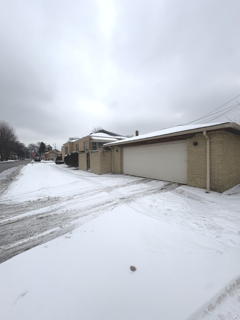 8800 S Merrill Avenue