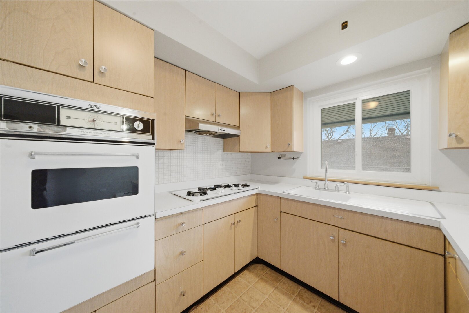 2721 N Nordica Avenue