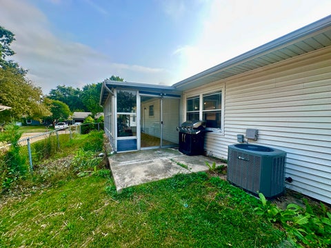 Tiny photo for 128 Laurie Lane, Oswego, IL 60543 (MLS # 12716848)
