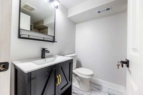 Tiny photo for 7116 S University Avenue, Chicago, IL 60619 (MLS # 12753899)
